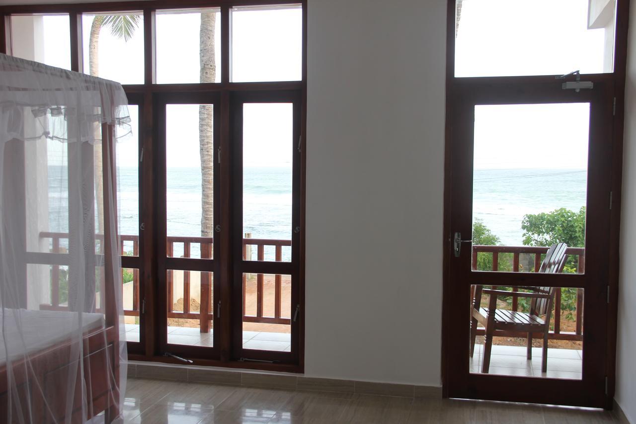 Savenrose Beach Villa Matara Extérieur photo